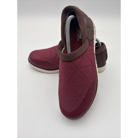 LL Bean Ultralight Primaloft Shoes Mens 10 M Red  Brown Waterproof Slip On Shoes - Picture 7 of 9